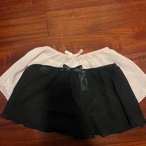 Little girls ballet sheer ballet skirts, one black, one pink